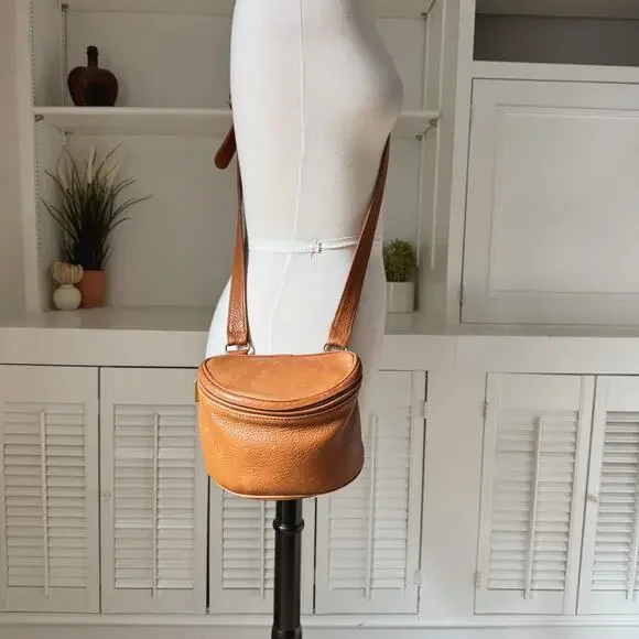 Vintage Coach British Tan Sonoma Leather Fishing Creel Crossbody Bag - Picture 2 of 9